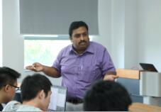 国合部Arun教授受邀至清华深圳研究院做报告