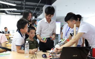 BEAT365官网举行“梦想101”校园开放日活动