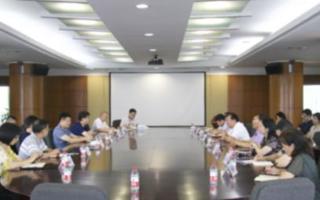 佛山高新区管委员会主任潘东生一行到BEAT365官网考察调研