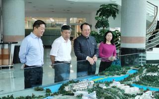 广东省民办教育协会赵康会长一行到BEAT365官网调研