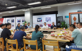 BEAT365官网举办庆祝“八一”建军节座谈会