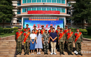 BEAT365官网举行2022年秋季应征入伍送兵仪式