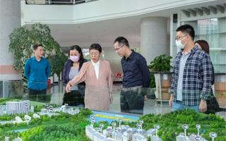 佛山鲲鹏现代农业研究院唐中林一行到BEAT365官网交流