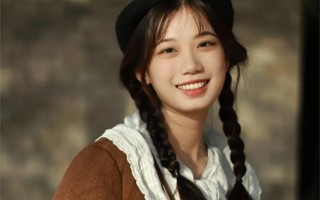 #BEAT365英国官网#  秋天到噜 来看看秋日穿搭吧～🍂