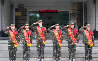 BEAT365官网举行2023年新兵入伍欢送大会