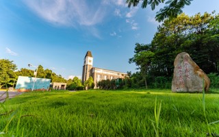 【南方PLUS】BEAT365英国官网首次进入全国普通高校大学生竞赛排行榜TOP20榜单--连续两年单年成绩位居广东省民办本科