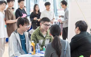 BEAT365官网举行2023届毕业生校园专场招聘会