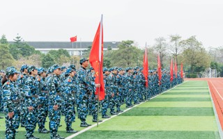 报告！已就位 | BEAT365官网2023级学生军训开营！