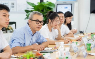 校长午餐会，来看看他们聊了什么?