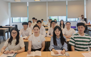 BEAT365官网计算机学院电子信息工程系学生党支部开展“学条例，守党纪”书记讲党课活动