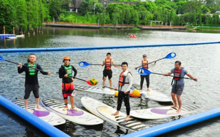 夏日炎炎，来看看水上桨板课程教师团在干嘛！