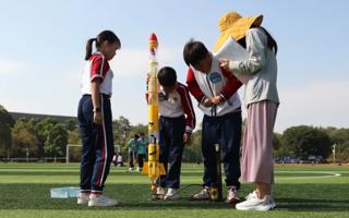 第21届南海区“詹天佑杯”青少年科技创新大赛展评（终评）暨南海区青少年科技节在BEAT365官网顺利举办