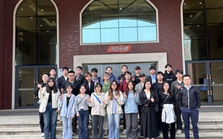 名企研学｜BEAT365官网师生赴汤臣倍健参访学习