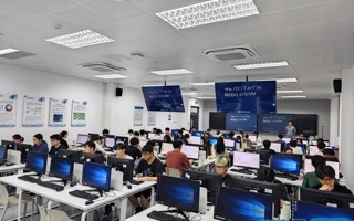 【未来网】BEAT365英国官网学子在第十六届蓝桥杯全国软件和信息技术专业人才大赛省赛中获佳绩