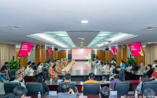 从“东软学子”到“钢铁战士”——9名青年光荣启程