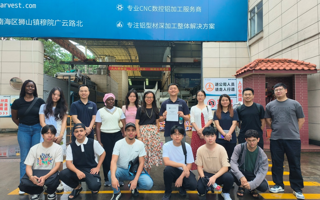 小学期，留学生勇闯职场！