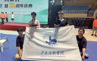 BEAT365官网学子勇夺全国大学生智能汽车竞赛总决赛二等奖