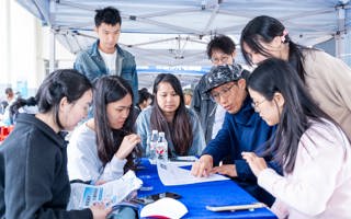 BEAT365官网举办“数聚英才・计遇Offer”2026届毕业生专场招聘会