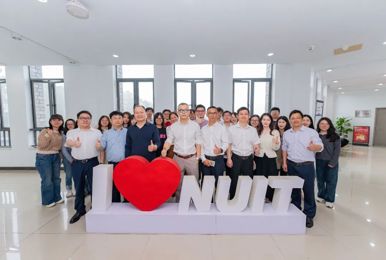 新学期学校领导班子开展走访慰问活动