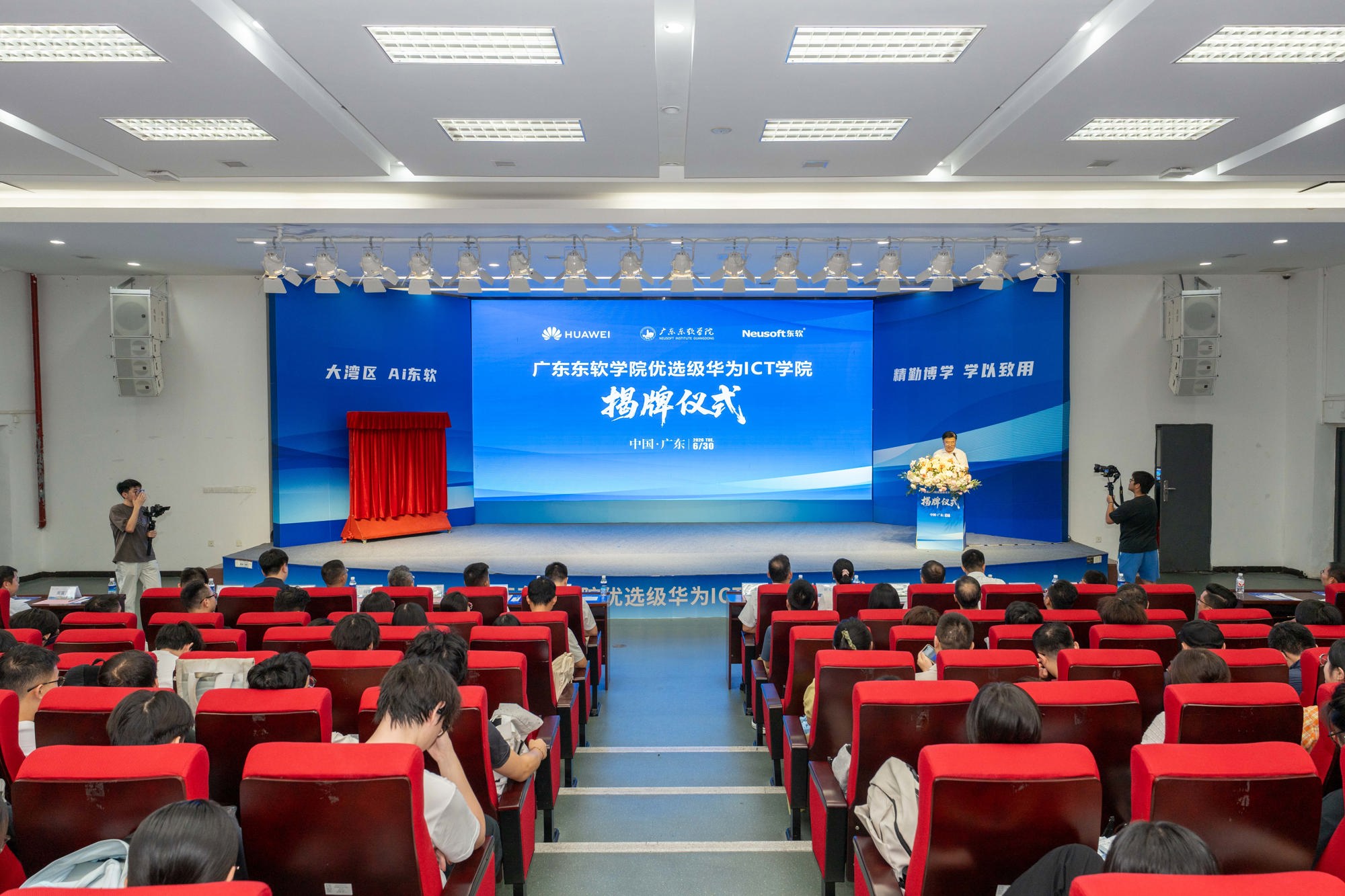 c14a6610cb4643eabec1abf4e515477e.jpg c14a6610cb4643eabec1abf4e515477e.jpg