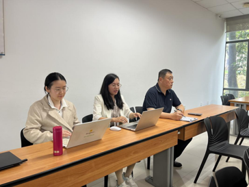 以听促教 以评提质  —商务管理学院开展2025-2026-2学期院长听评课活动