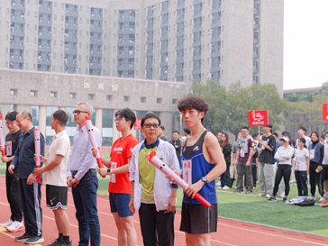 薪火映九秩，奋进正当时！我院在第三届 “12.9” 火炬接力赛中斩获佳绩！